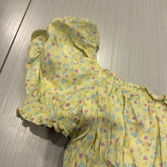 Zara Off/on the Shoulder Cropped Top, very soft fabric. - Picture 2 of 9